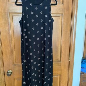 Elegant Black Patterned Dress